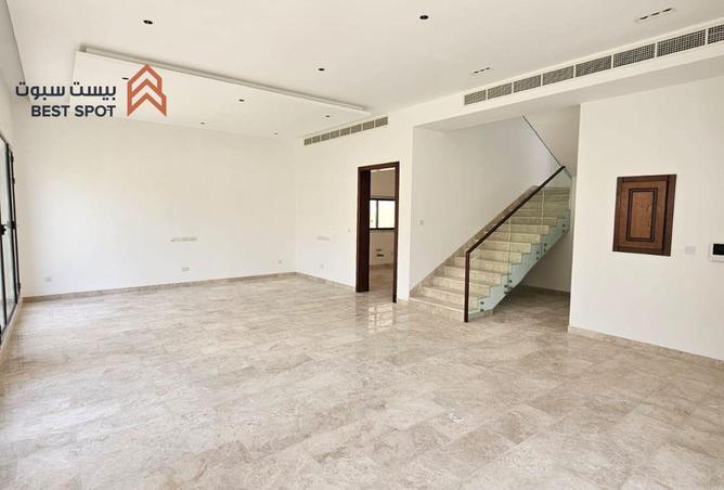 994778 - Property Image 2