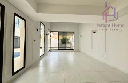 Villa - 4 Bedrooms - 5 Bathrooms for rent in Saar - Northern Governorate