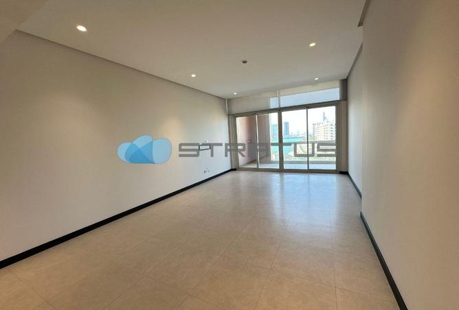 989585 - Property Image 2