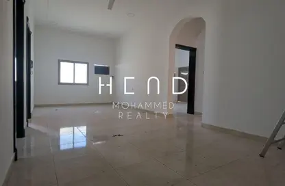 شقة - 3 غرف نوم - 2 حمامات للايجار في سترة - المحافظة الوسطى