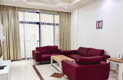 Apartment - 2 Bedrooms - 2 Bathrooms for rent in Exhibition Road - Hoora - Capital Governorate