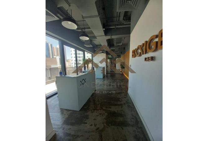 51233917 - صورة العقار 2