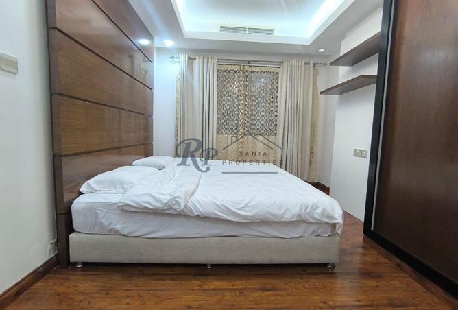 993298 - Property Image 2