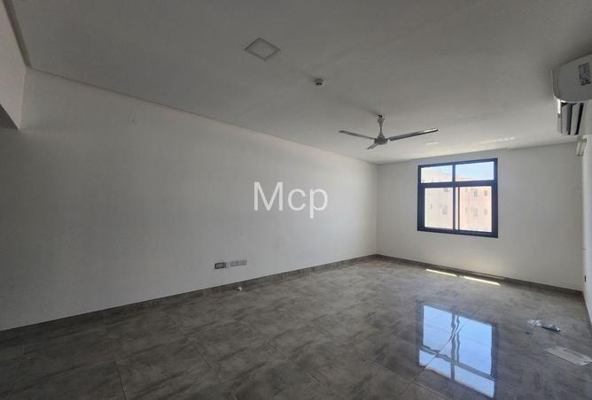 56300853 - صورة العقار 2