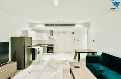 Apartment - 2 Bedrooms - 2 Bathrooms for rent in Segaya - Manama - Capital Governorate