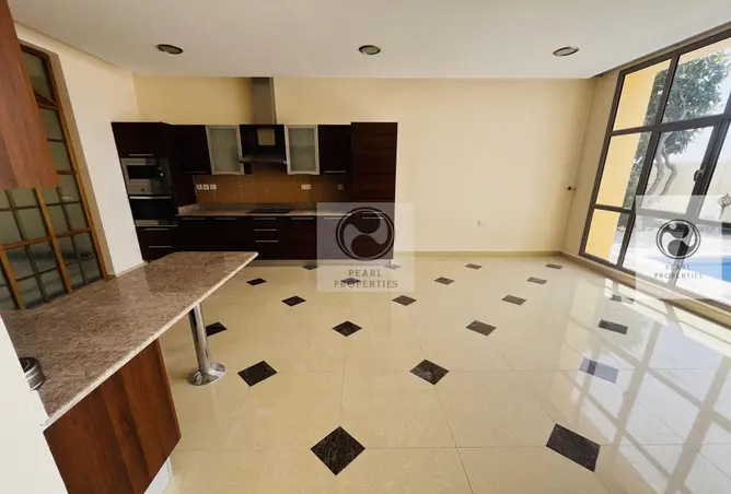 56611034 - Property Image 2