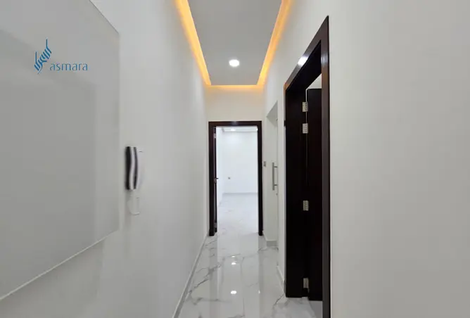 56037963 - Property Image 2
