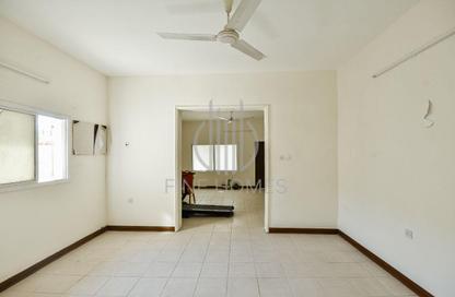 Villa - 3 - 3 for rent in Manama - Capital Governorate