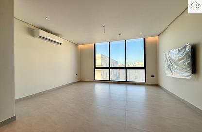 Apartment - 3 Bedrooms - 2 Bathrooms for rent in Janabiya - Northern Governorate
