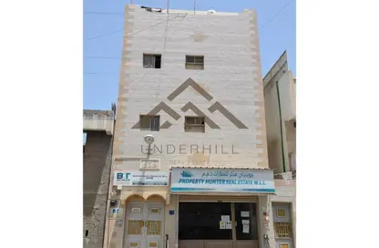 عمارة بالكامل - 4 غرف نوم - 8 حمامات للبيع في المحرق - المحرق