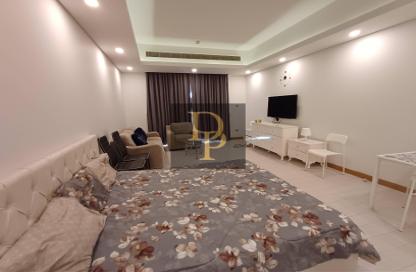 Apartment - Studio - 1 Bathroom for rent in Al Juffair - Capital Governorate