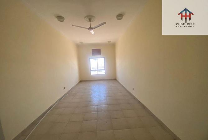 52855387 - Property Image 2