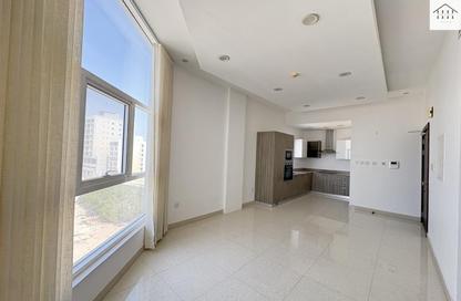 Apartment - 3 - 2 for rent in Janabiya - Northern Governorate