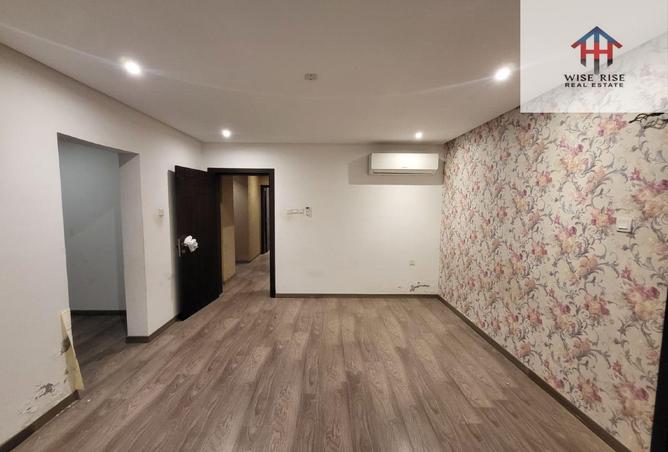 1000720 - Property Image 3