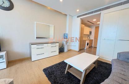 Apartment - Studio - 1 Bathroom for rent in Al Juffair - Capital Governorate