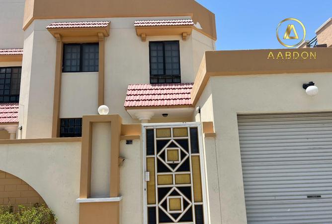 993715 - Property Main Image