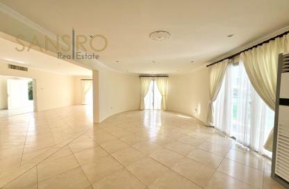 Villa - 5 Bedrooms - 4 Bathrooms for rent in Saar - Northern Governorate
