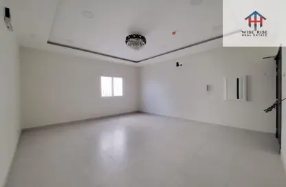 Apartment - 3 Bedrooms - 2 Bathrooms for rent in Arad - Muharraq Governorate