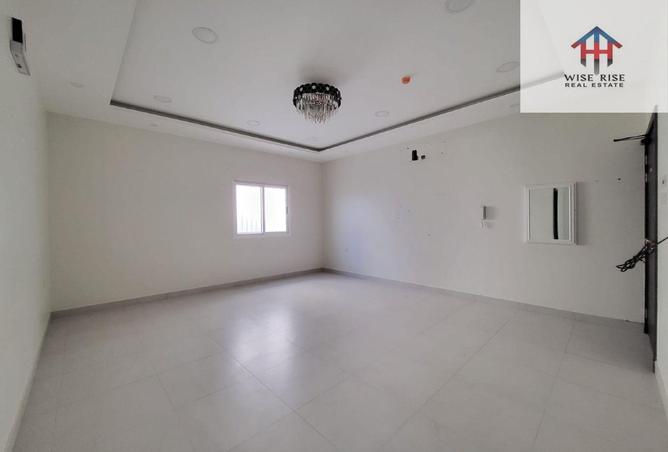 52169322 - Property Main Image