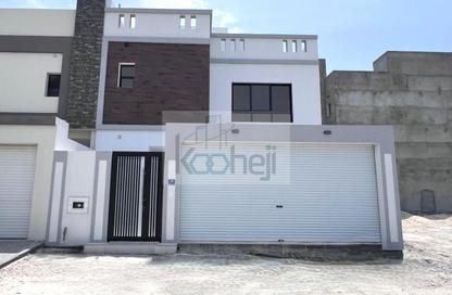 Villa - 5 Bedrooms - 6 Bathrooms for sale in Busaiteen - Muharraq Governorate Villa - 5 Bedrooms - 6 Bathrooms for sale in Busaiteen - Muharraq Governorate