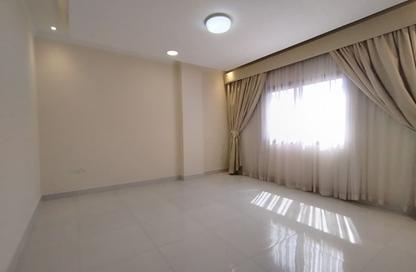 Apartment - 2 - 2 for rent in Hidd - Muharraq Governorate Apartment - 2 - 2 for rent in Hidd - Muharraq Governorate