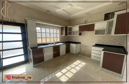 Apartment - 2 Bedrooms - 2 Bathrooms for rent in Isa Town - Central Governorate