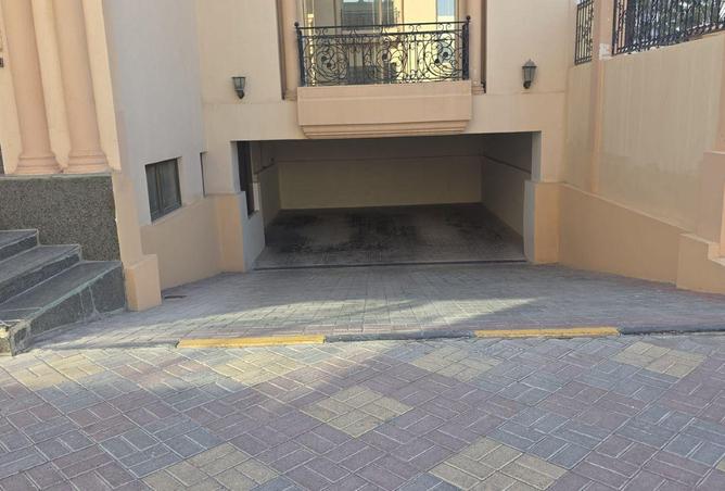 995361 - Property Image 3