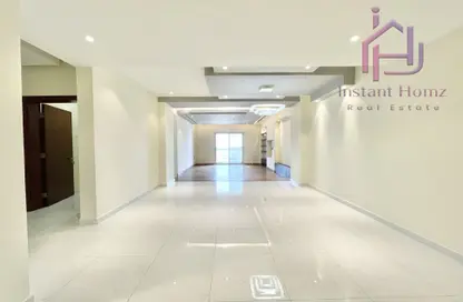 Apartment - 3 Bedrooms - 2 Bathrooms for sale in Janabiya - Northern Governorate