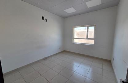 Office Space - Studio - 1 Bathroom for rent in Sanabis - Manama - Capital Governorate
