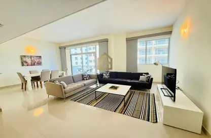 Apartment - 2 Bedrooms - 2 Bathrooms for rent in Amwaj Avenue - Amwaj Islands - Muharraq Governorate