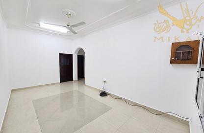 Apartment - 2 Bedrooms - 2 Bathrooms for rent in Jidhafs - Northern Governorate Apartment - 2 Bedrooms - 2 Bathrooms for rent in Jidhafs - Northern Governorate