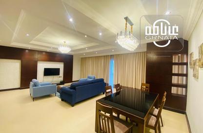 Apartment - 2 Bedrooms - 3 Bathrooms for rent in Segaya - Manama - Capital Governorate Apartment - 2 Bedrooms - 3 Bathrooms for rent in Segaya - Manama - Capital Governorate