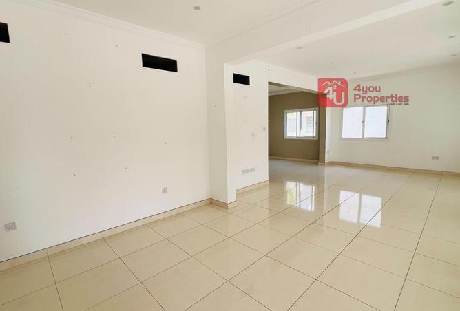 54744415 - Property Image 2