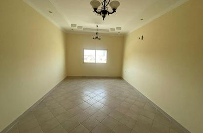 Apartment - 4 Bedrooms - 5 Bathrooms for rent in Bu Kowarah - Riffa - Southern Governorate
