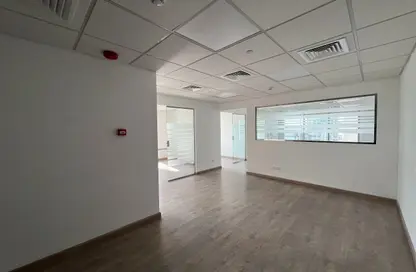 Office Space - 3 Bedrooms - 2 Bathrooms for rent in Seef - Capital Governorate