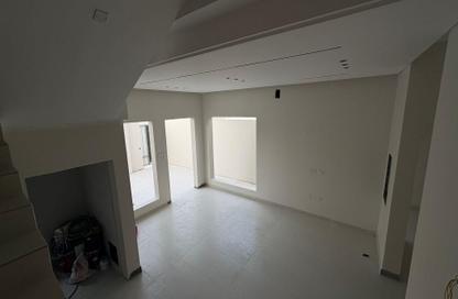 Villa - 5 Bedrooms - 6 Bathrooms for sale in Hamala - Northern Governorate