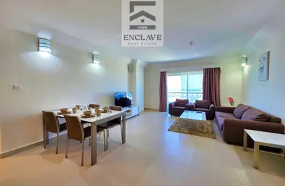 شقة - غرفة نوم - 2 حمامات للايجار في شارع أمواج - أمواج - المحرق