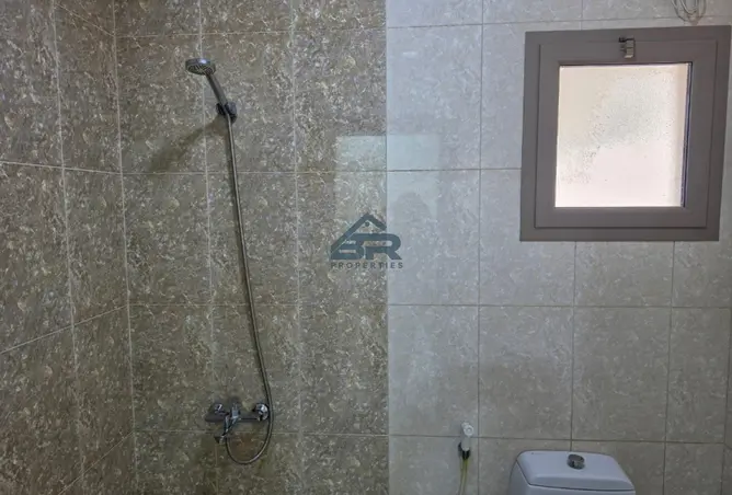 57433112 - Property Image 3