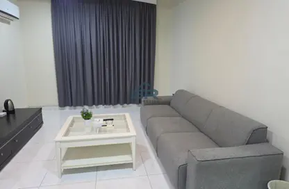 Apartment - 1 Bedroom - 1 Bathroom for rent in Seef - Capital Governorate