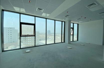 Office Space - Studio - 2 for rent in Seef - Capital Governorate