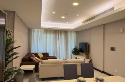 Apartment - 3 Bedrooms - 3 Bathrooms for rent in Reef Island - Capital Governorate