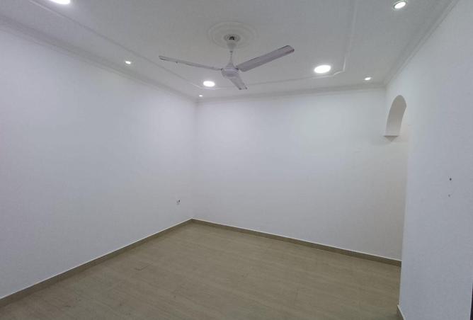 52382649 - Property Image 3