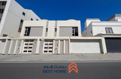 Villa - 4 - 4 for sale in Shakhura - Northern Governorate
