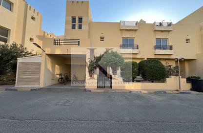 Compound - 4 Bedrooms - 4 Bathrooms for rent in Saar - Northern Governorate