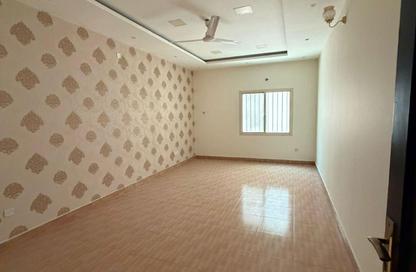 Apartment - 2 Bedrooms - 1 Bathroom for rent in Tubli - Central Governorate