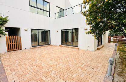 Villa - 5 Bedrooms - 6 Bathrooms for rent in Saar - Northern Governorate