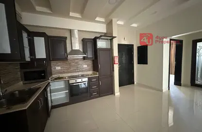 Apartment - 2 Bedrooms - 2 Bathrooms for rent in Saar - Northern Governorate