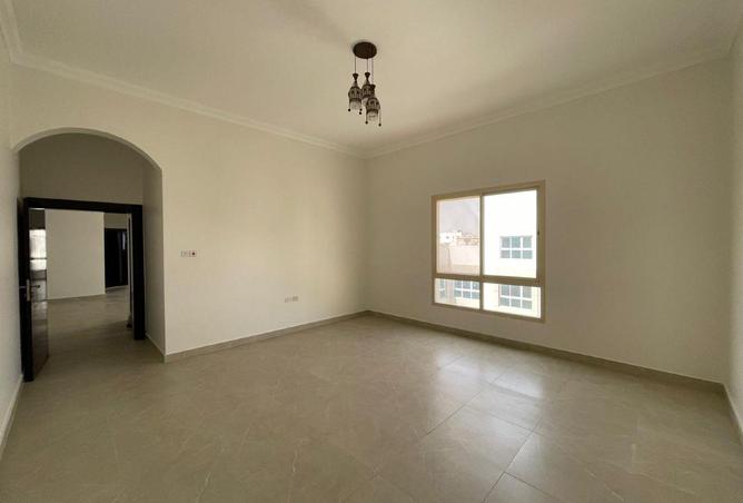 54233819 - Property Main Image