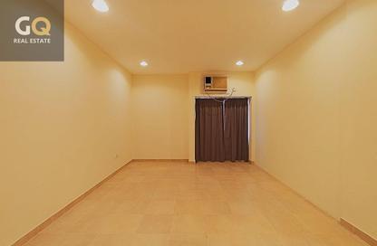 Apartment - 3 Bedrooms - 3 Bathrooms for rent in Adliya - Manama - Capital Governorate