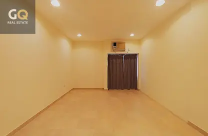 شقة - 3 غرف نوم - 3 حمامات للايجار في العدلية - المنامة - محافظة العاصمة